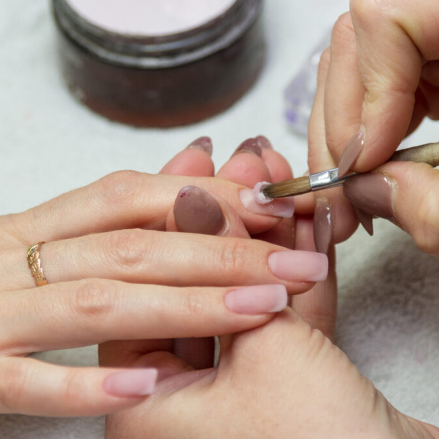 Top Nails & Spa